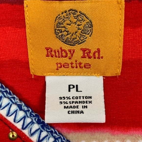 Ruby Road Petite L 3/4 Sleeve V Neck Tee Red/Blue - Picture 4 of 6
